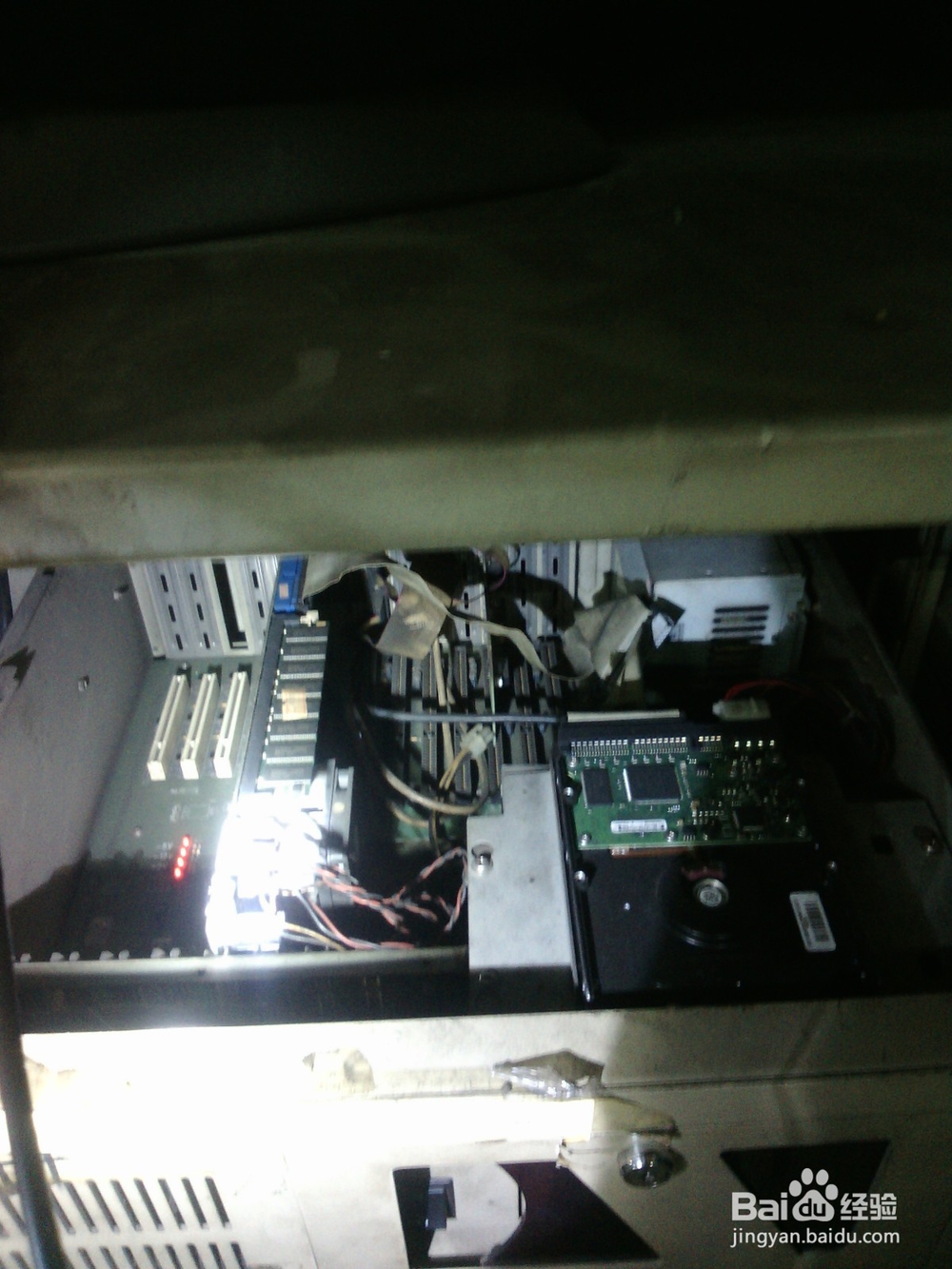 台式电脑黑屏的维修方法