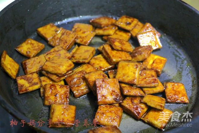 蜜汁豆干的做法
