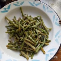 豆角炒粉条的做法
