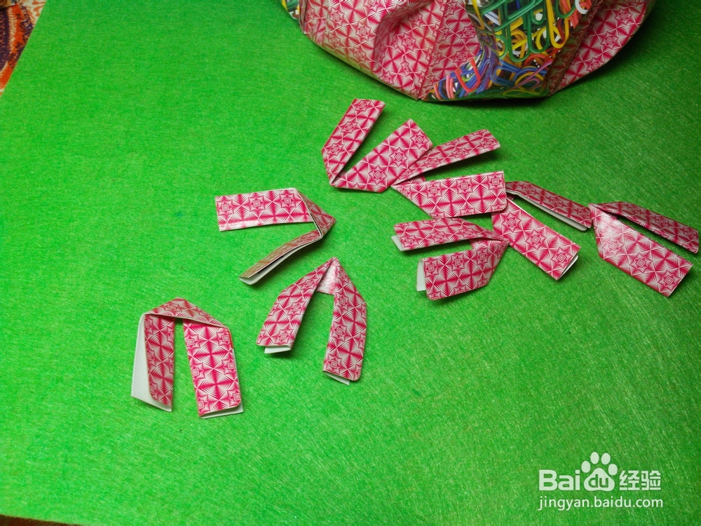 怎样用扑克牌做收纳盒