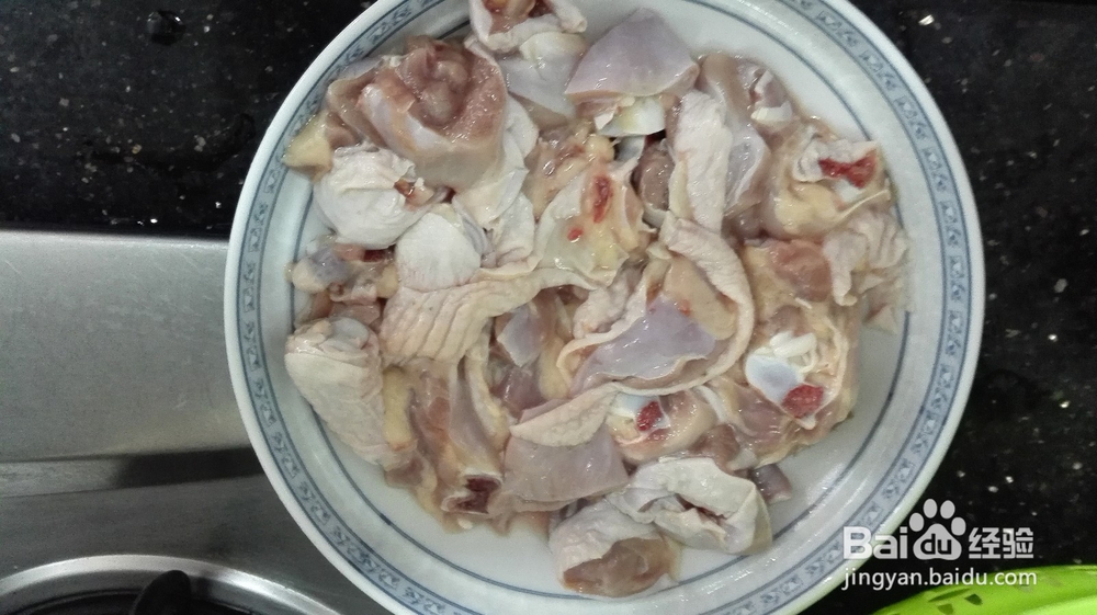 杂菇爆炒鸡腿肉
