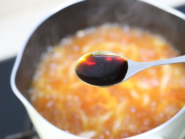 番茄酸汤乌冬面