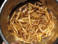 黄瓜丝拌黄花菜