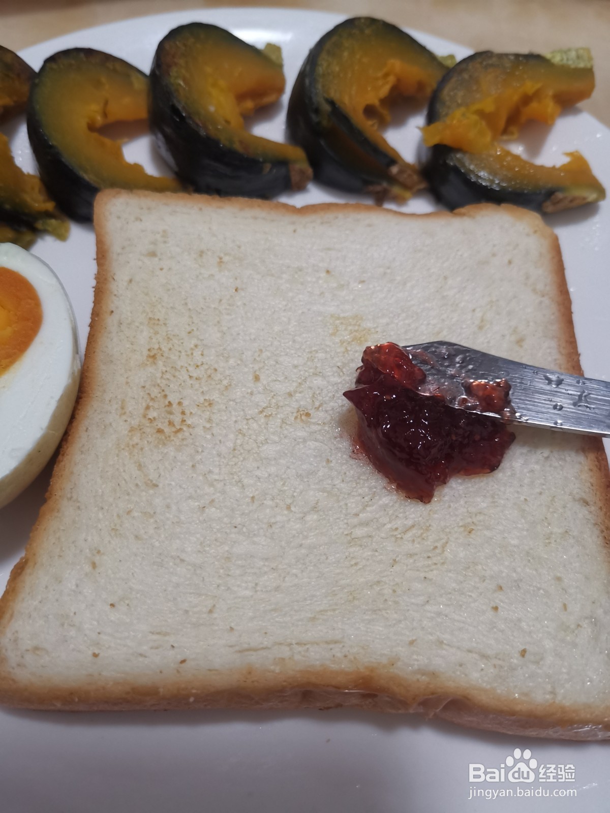 煎蛋火腿三明治