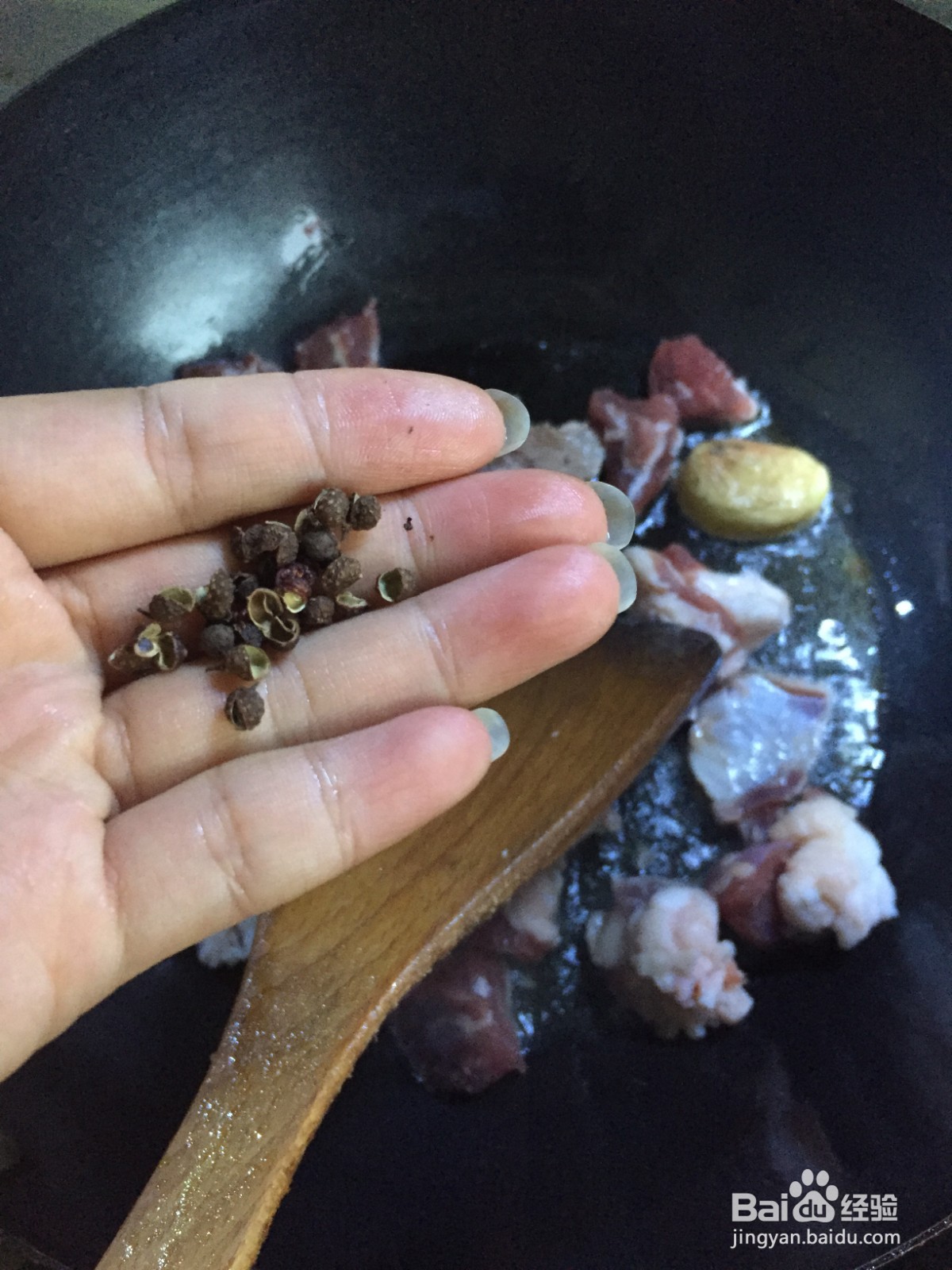 椰子洋葱烧猪肉