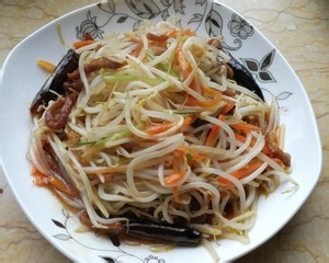 醋溜豆芽的做法