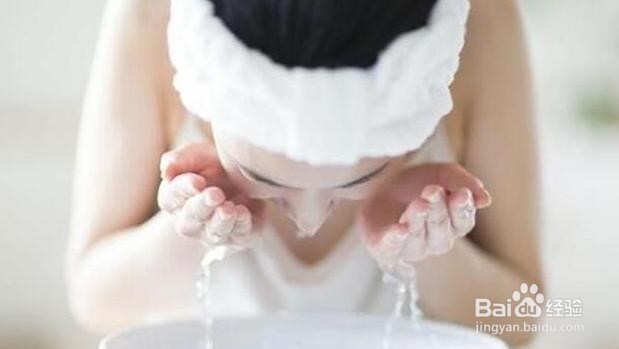 精妆联华美妆:敷面膜要注意什么