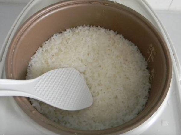 生大米怎么做锅巴