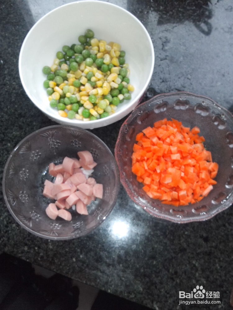 教你用剩米做好吃的蛋炒饭