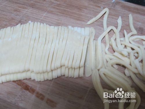 香菇肉丁鸡蛋面