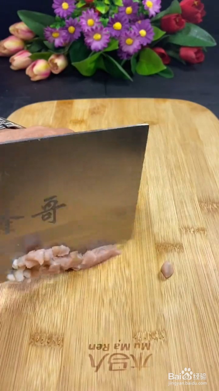超级下饭的蒜台炒鸡蛋要怎样做
