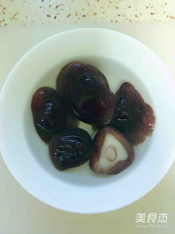 蒜苗炒鸡蛋的做法