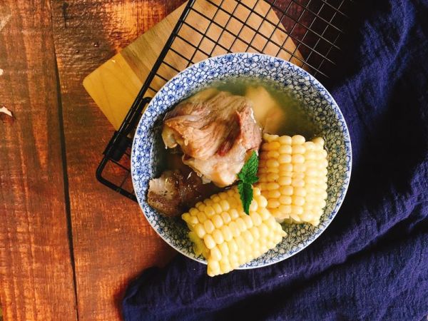 玉米山药棒骨汤