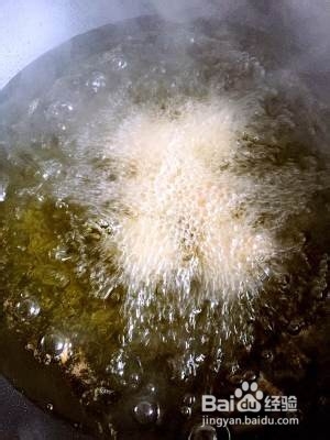 油炸猪肉丸子的做法