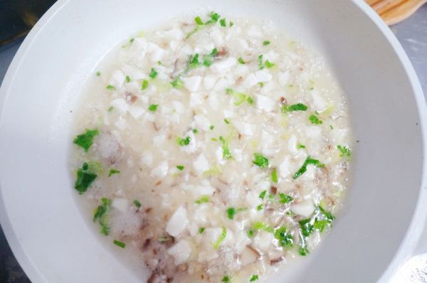 香菇油菜豆腐羹