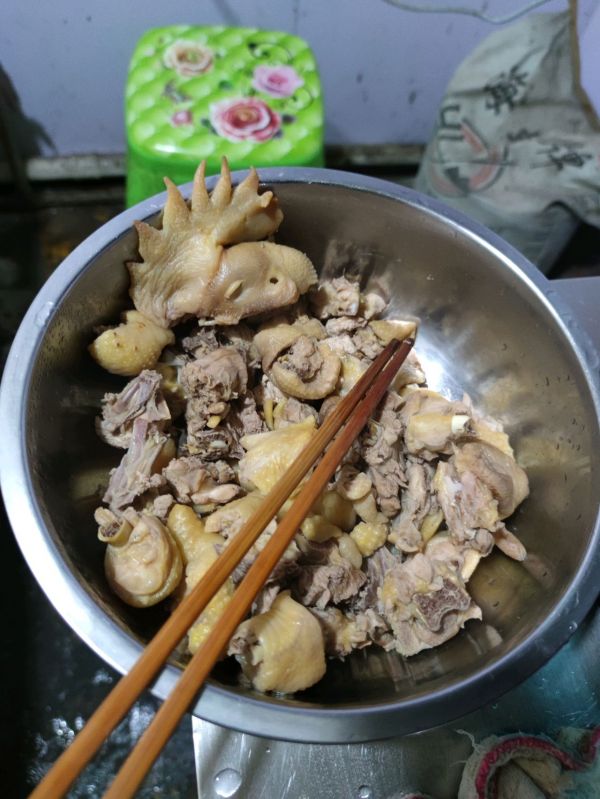 家常土豆四季豆烧鸡