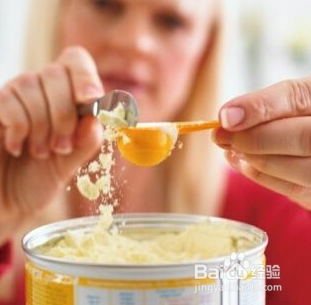 怎样选择新生儿奶粉