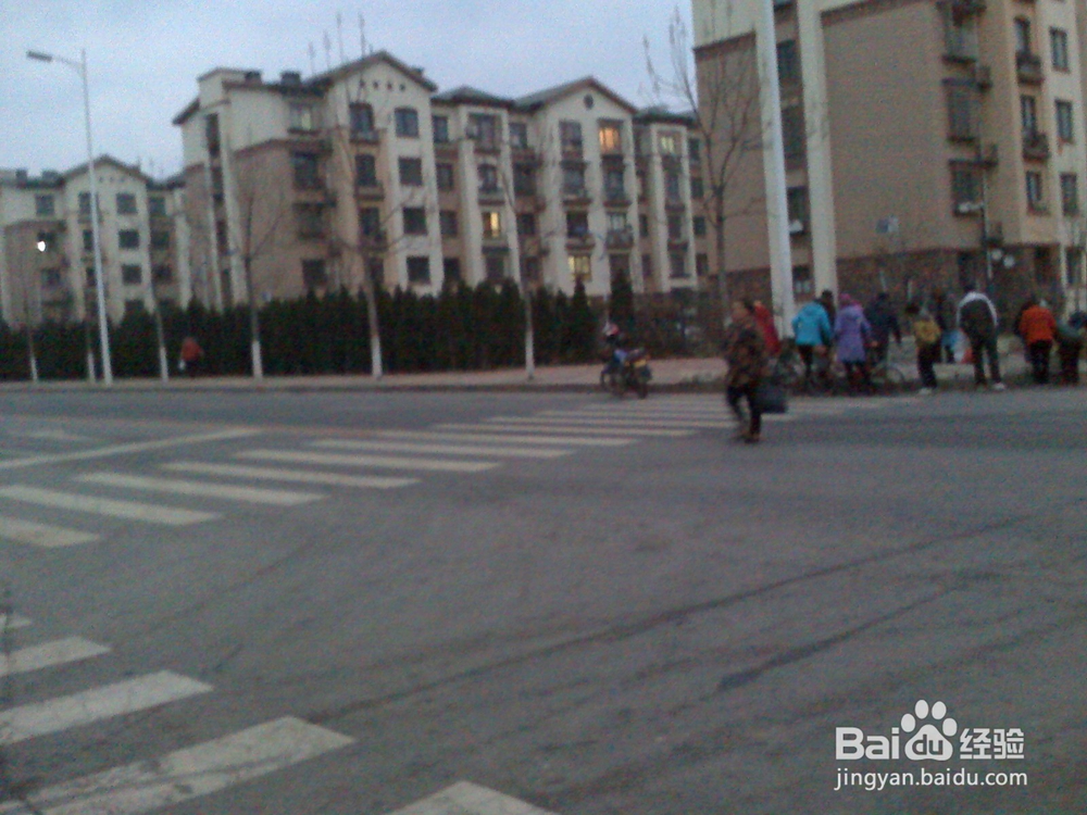 怎样告诉孩子安全出行---9