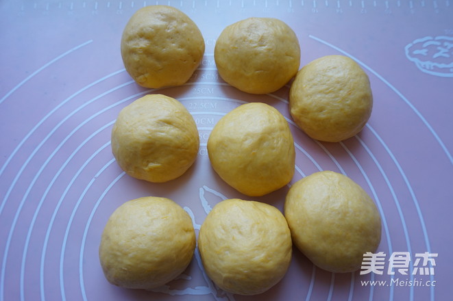 南瓜餐包的做法