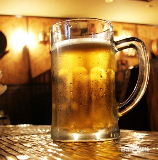 怎样鉴定啤酒的好坏？