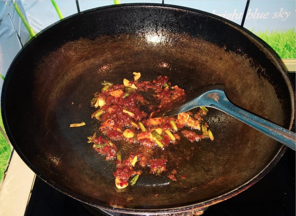 烩双色豆腐的做法