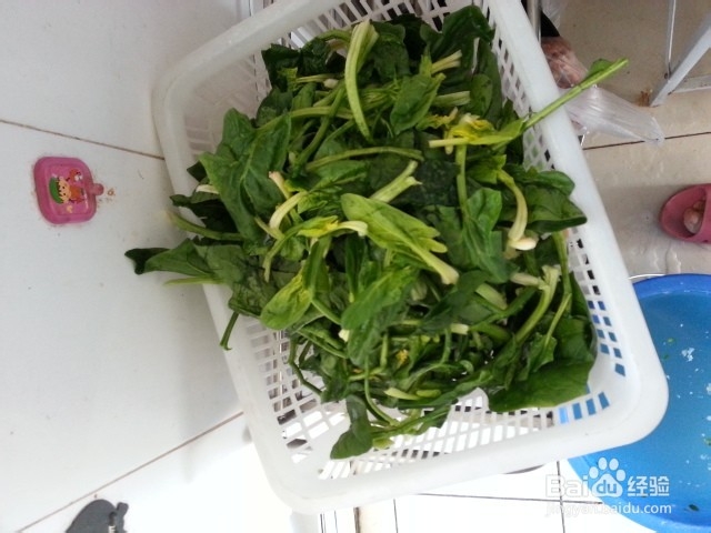 菠菜金针肉～一道很好吃的荤菜