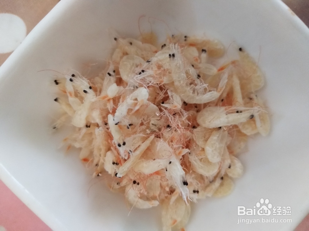 怎样做生菜,虾皮,豆腐?