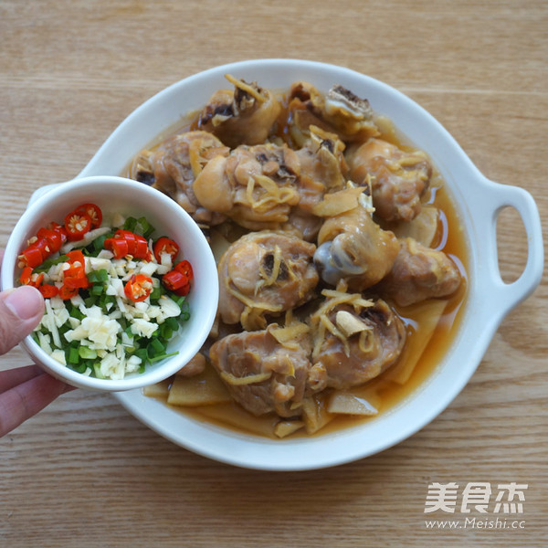 清蒸鸡条冬笋