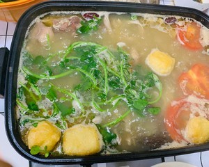 猪肚鸡火锅涮的做法