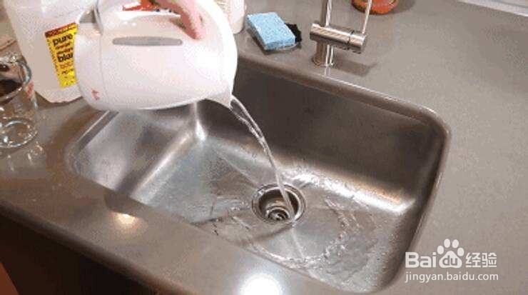 如何疏通下水道