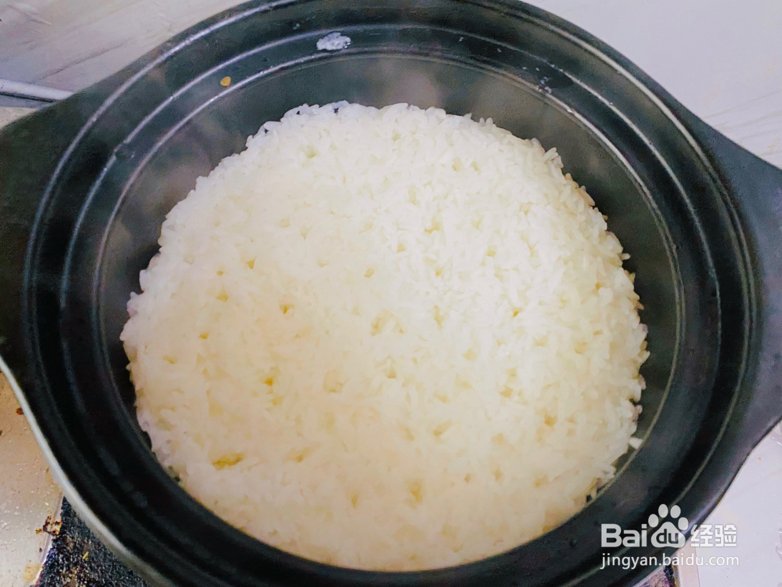 腊味煲仔饭的做法