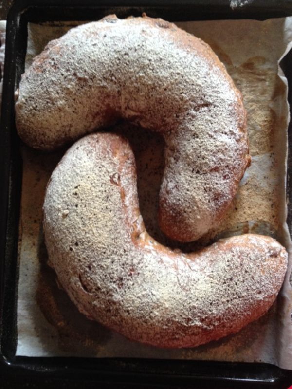 黑芝麻核桃面包