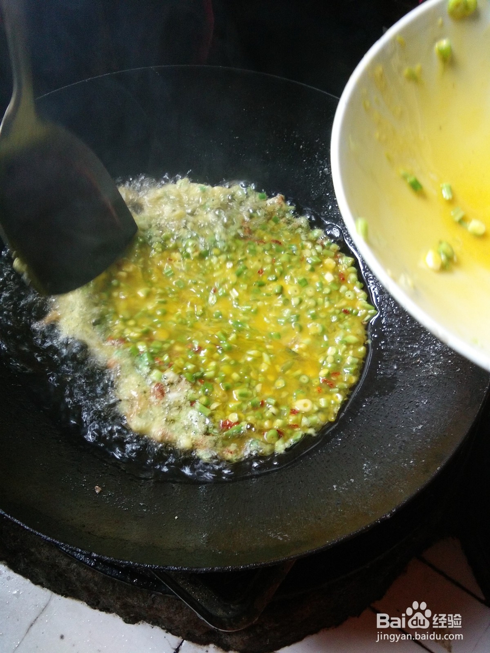 春风吹,春笋生,如何做一道美味的鸡蛋炒春笋?