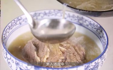详解西安著名小吃 水盆羊肉