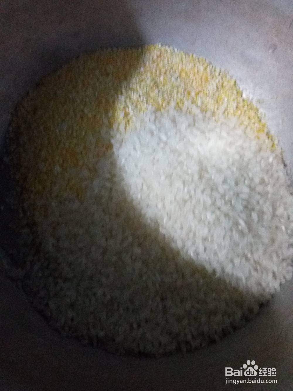 红枣紫薯小碴子大米粥