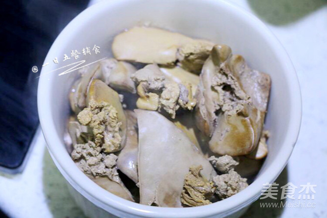 鸡肝藕饼的做法