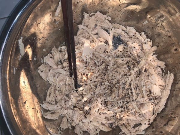 低脂解馋鸡胸肉丝✨✨