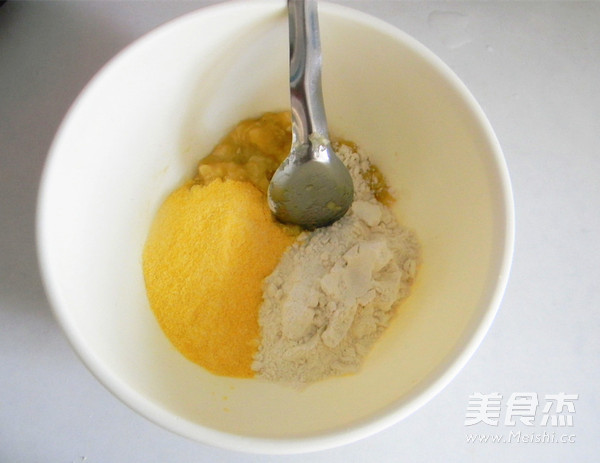 香蕉杂面饼的做法