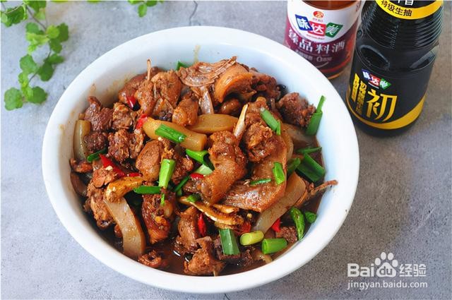 家庭自制魔芋烧鸭