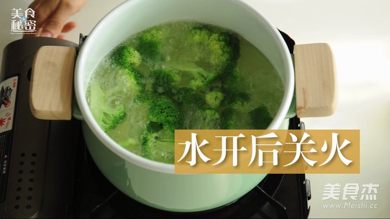 蒜香西兰花的做法