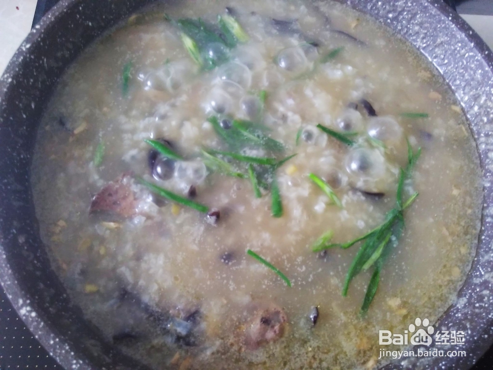 鸡肝木耳粥的做法