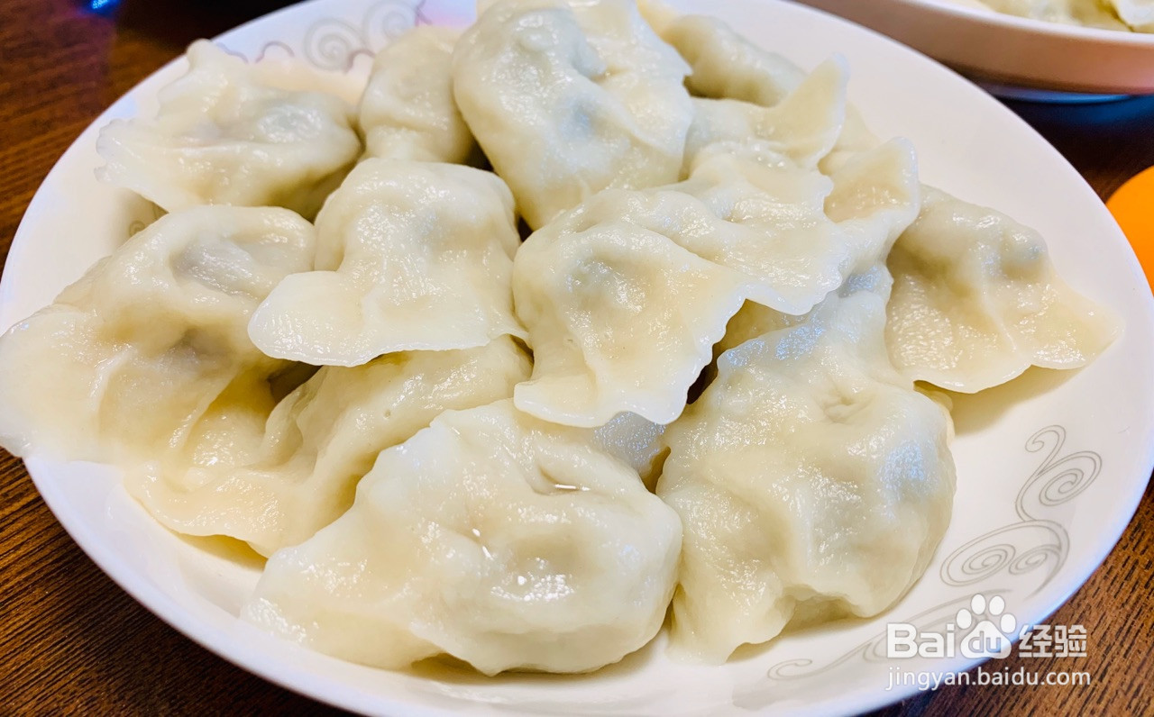 槐花肉水饺的做法