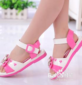 夏季如何给孩子买凉鞋？