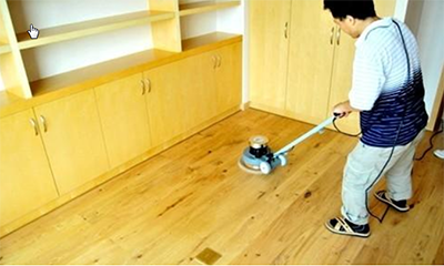 地板油腻腻怎么清洗