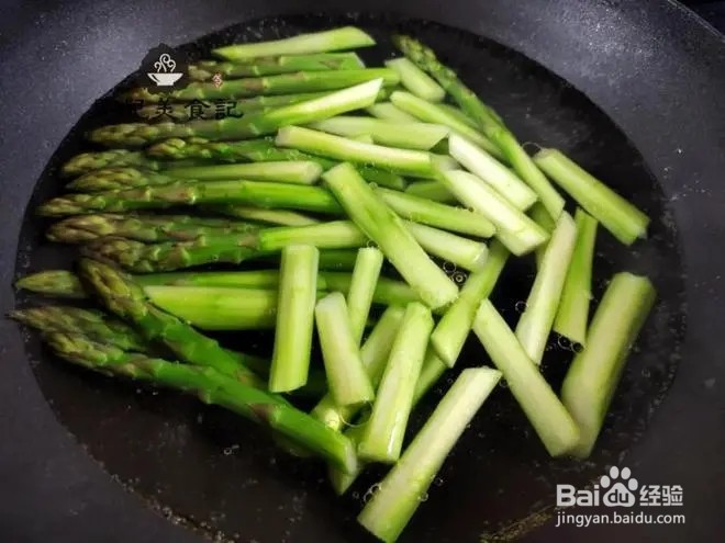 芦笋煲土鸡汤
