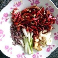 如何做辣子鸡