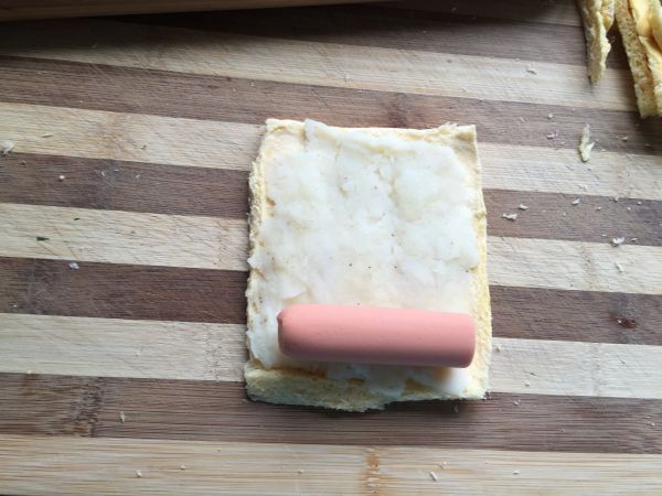 土豆泥火腿吐司卷