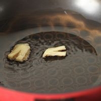 黄豆焖猪蹄人间美味