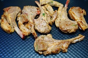 河南特色-嫩烤羊排怎么做