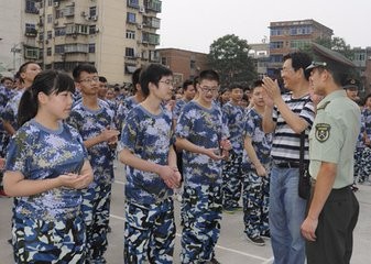 大学军训时的注意事项